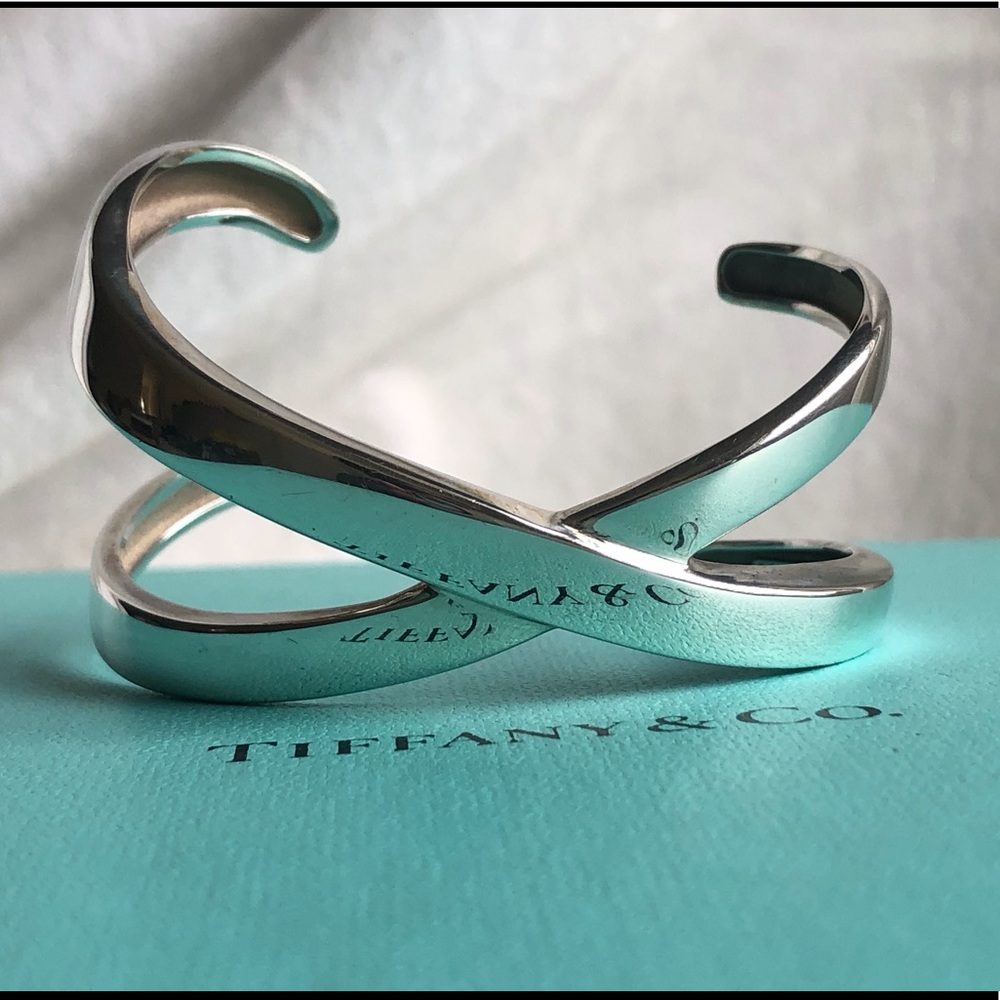 TIFFANY & CO. PALOMA PICASSO “GRAFFITI X” CUFF!!!